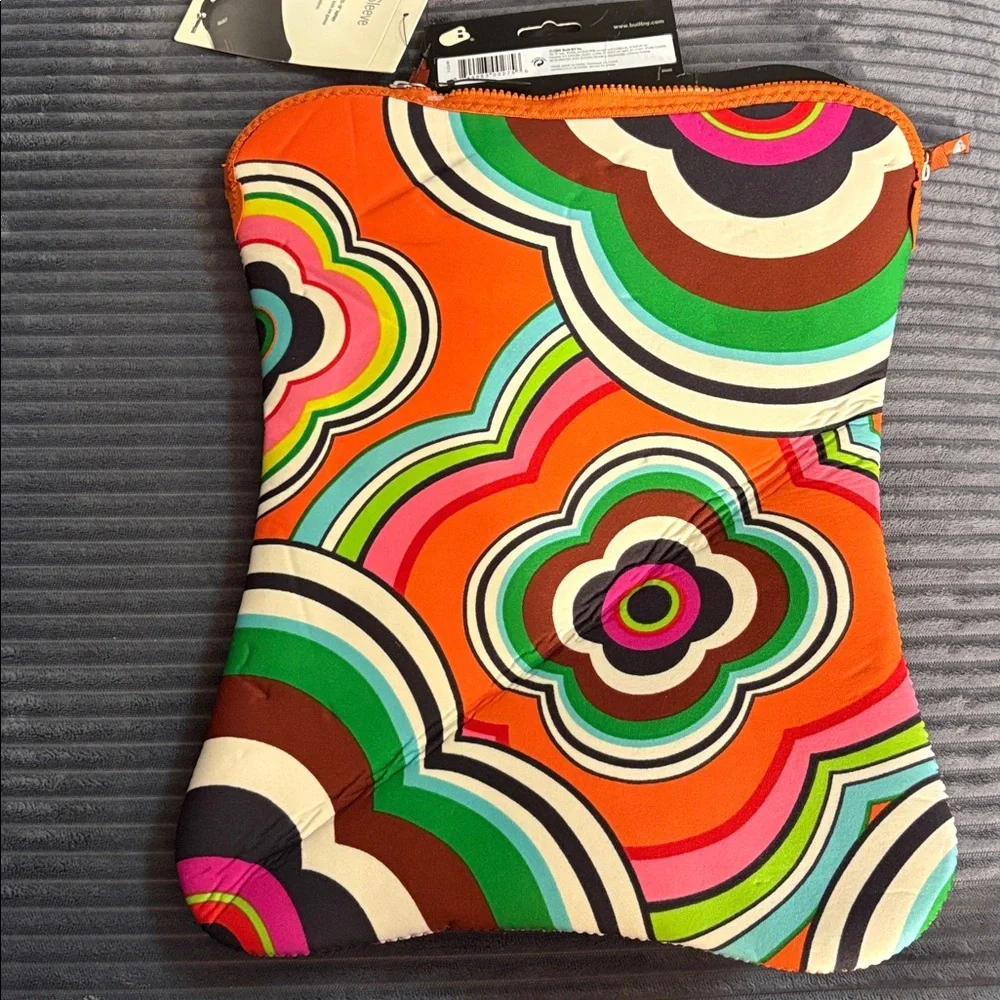 BUILT NY Colorful Retro Floral Laptop Sleeve 15-16